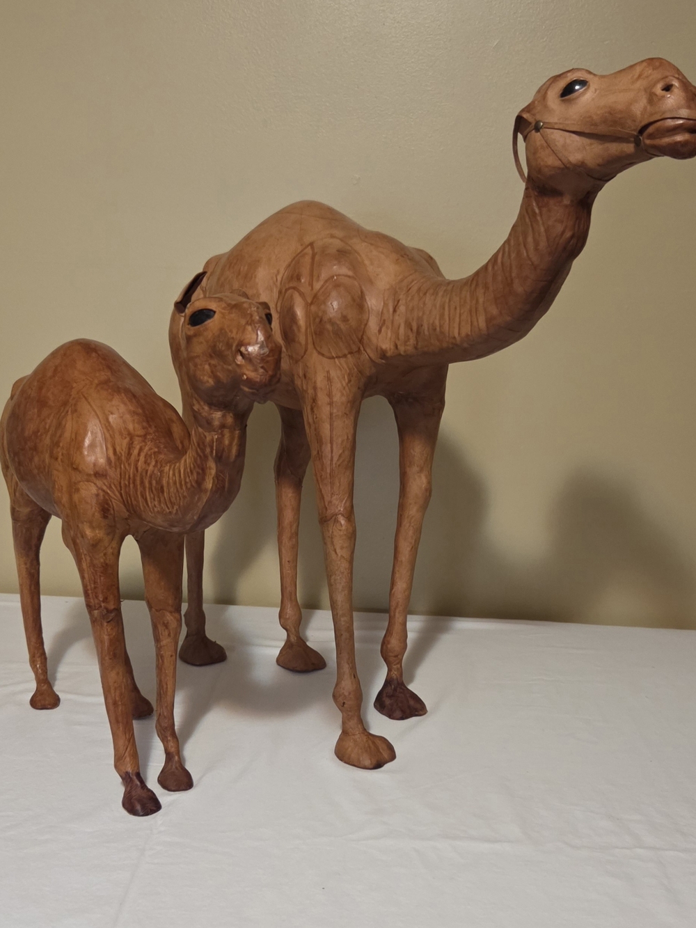 Vintage Leather Wrapped Camel Figurines Set Pair Mother Baby Decor